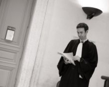 Avocat ligite, conflit voisinage, médiation sur Angoulême, Cognac | Maitre Benoit Bertaud.